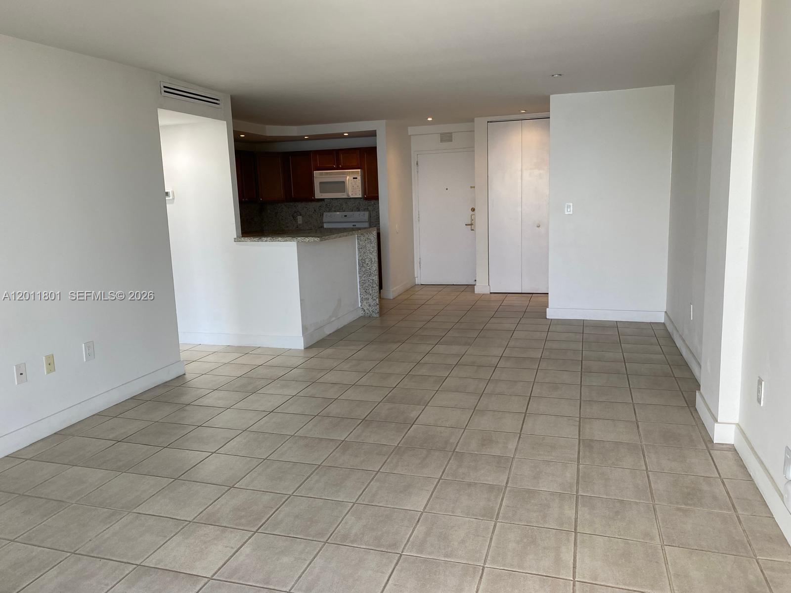 150 Southeast 25th Road, Unit 8I Miami, FL 33129 - Photo 6 of 11