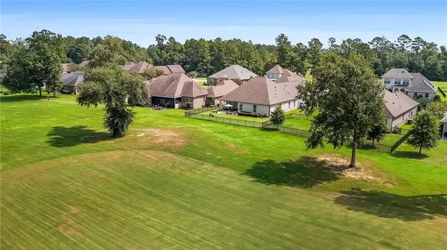 $374,900 | 23375 Noble Oak Drive, Springfield, LA 70462