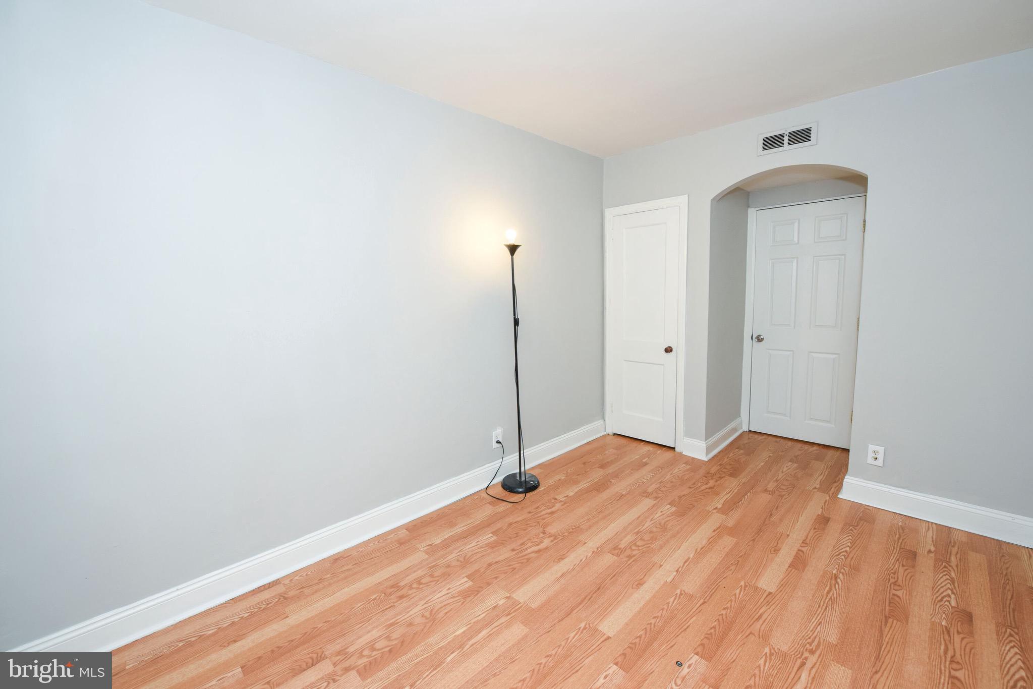 9246 Annapolis Road Philadelphia, PA 19114 - Photo 15 of 25 Gallery Image 15