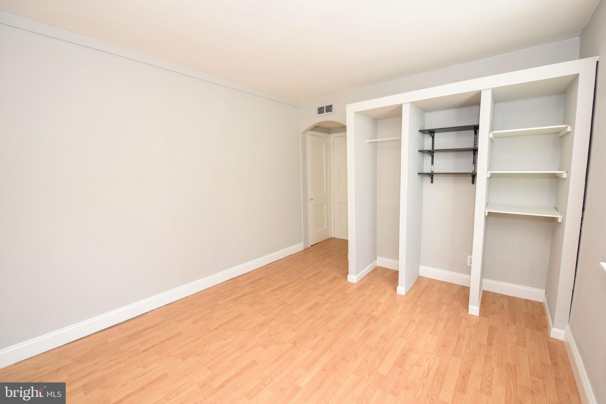 9246 Annapolis Road Philadelphia, PA 19114 - Photo 17 of 25 Gallery Image 17