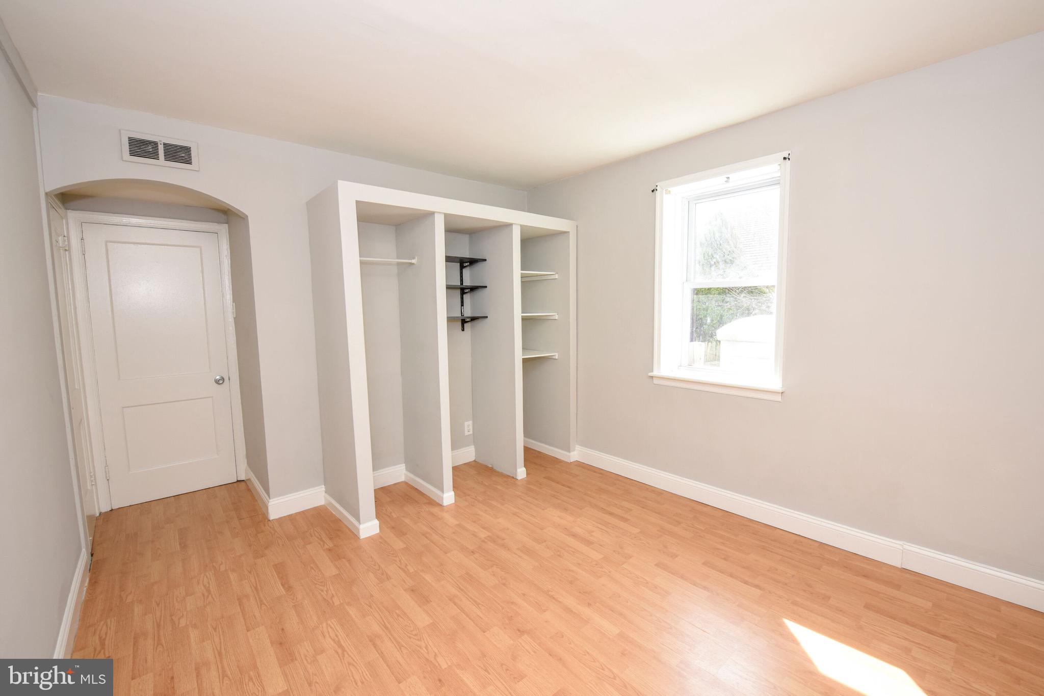 9246 Annapolis Road Philadelphia, PA 19114 - Photo 18 of 25 Gallery Image 18