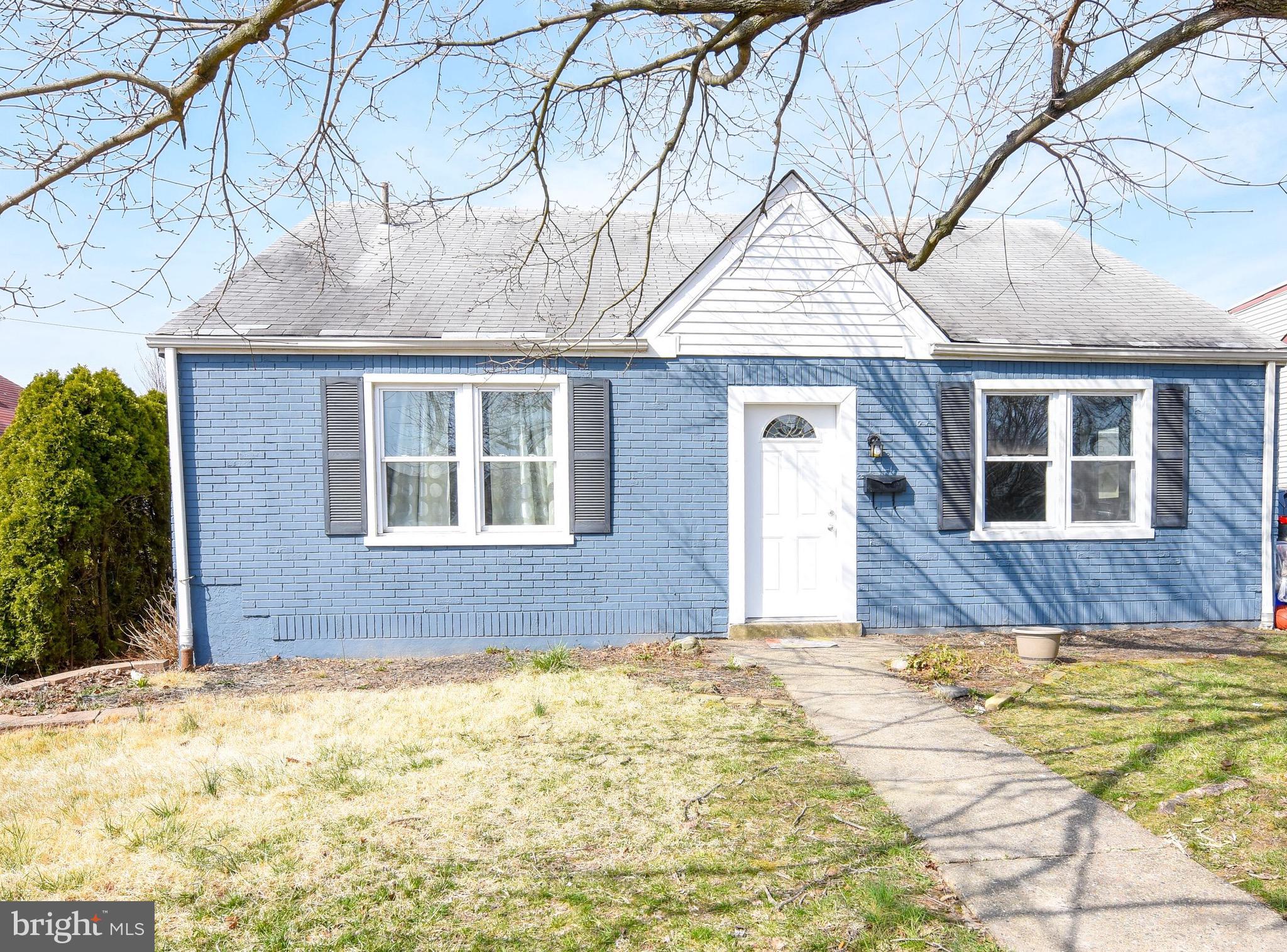 9246 Annapolis Road Philadelphia, PA 19114 - Photo 5 of 25 Gallery Image 5
