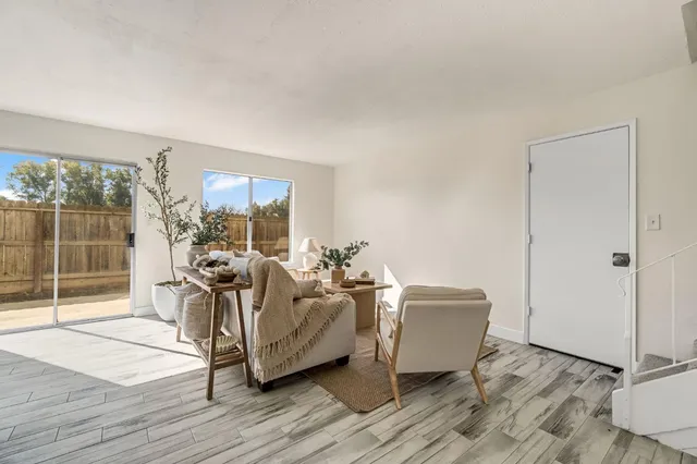 $245,000 | 4853 North Winery Circle, Unit 105, Fresno, CA 93726