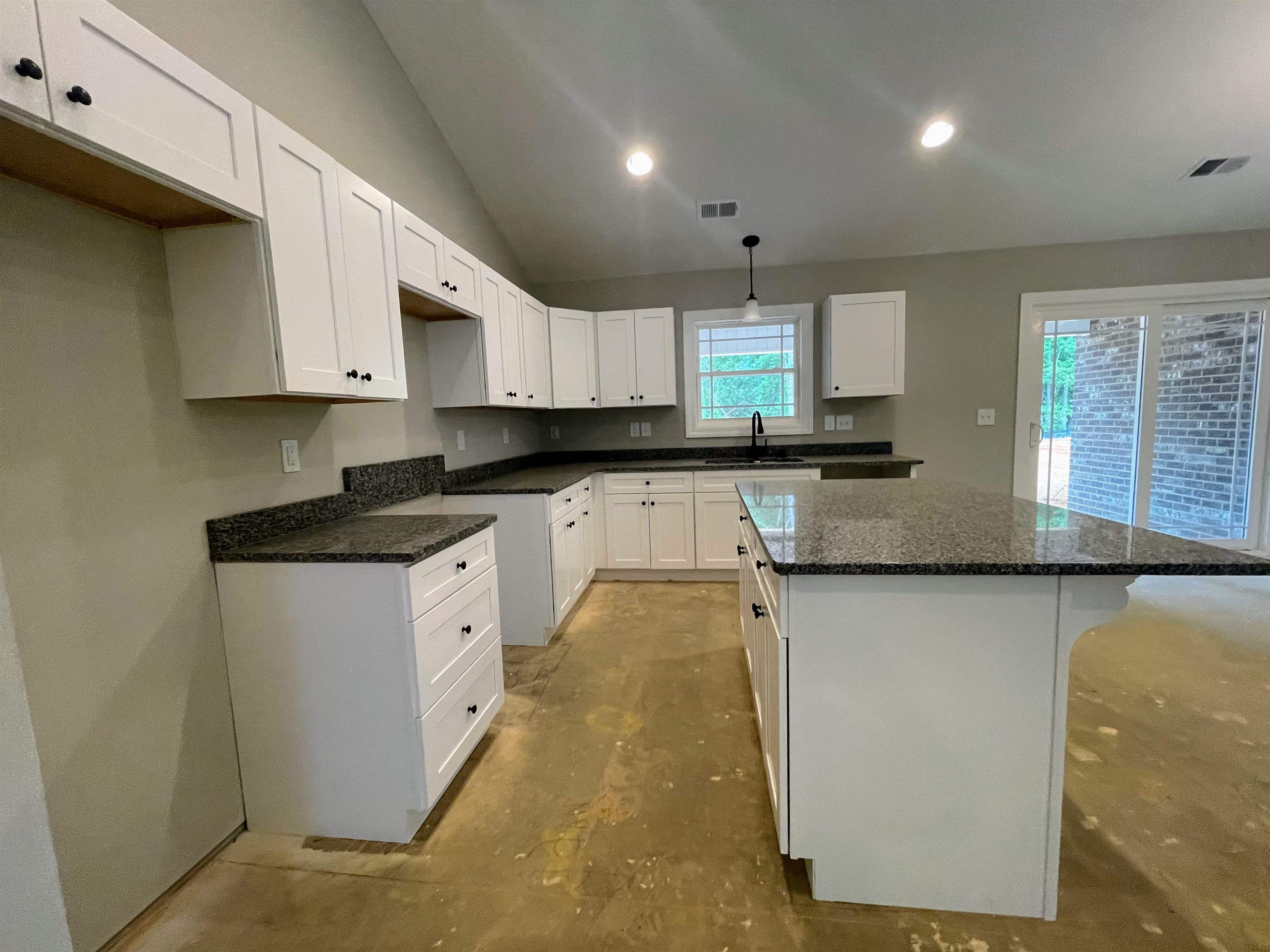 404 Cherokee Creek Road Gaffney, SC 29341 - Photo 10 of 25