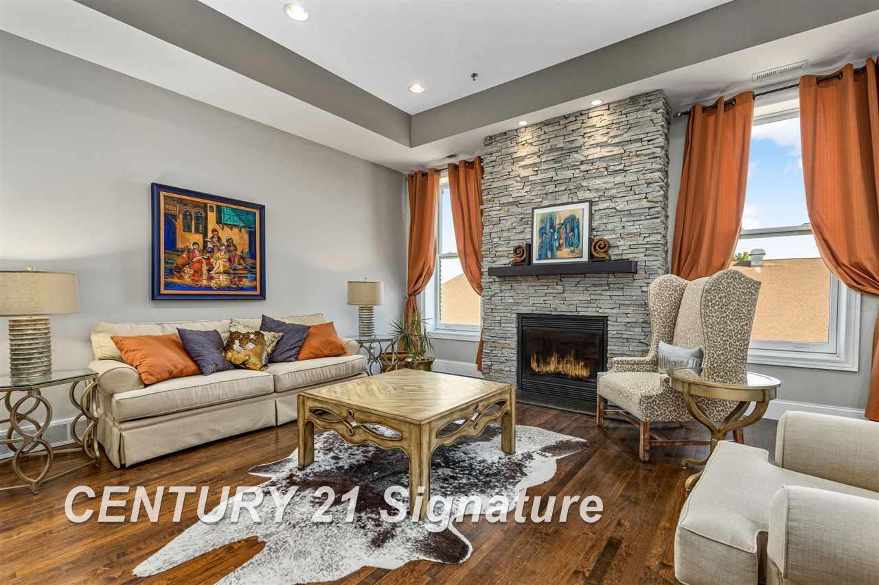 315 Center Avenue, Unit 303 Bay City, MI 48708 - Photo 9 of 40 Gallery Image 9