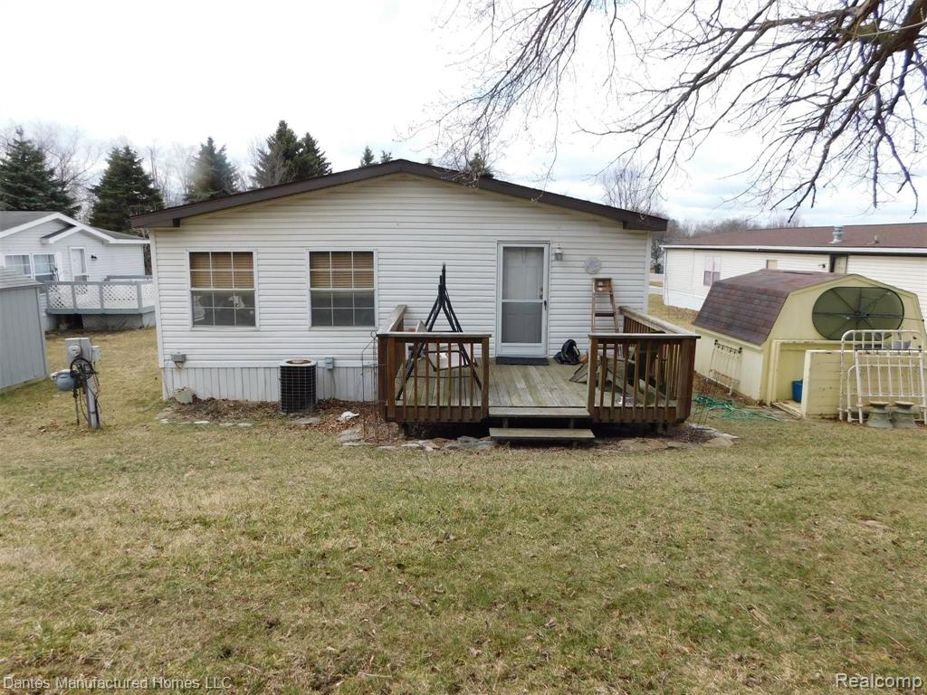 2500 Mann Road, Unit 209 Clarkston, MI 48346 - Photo 6 of 36