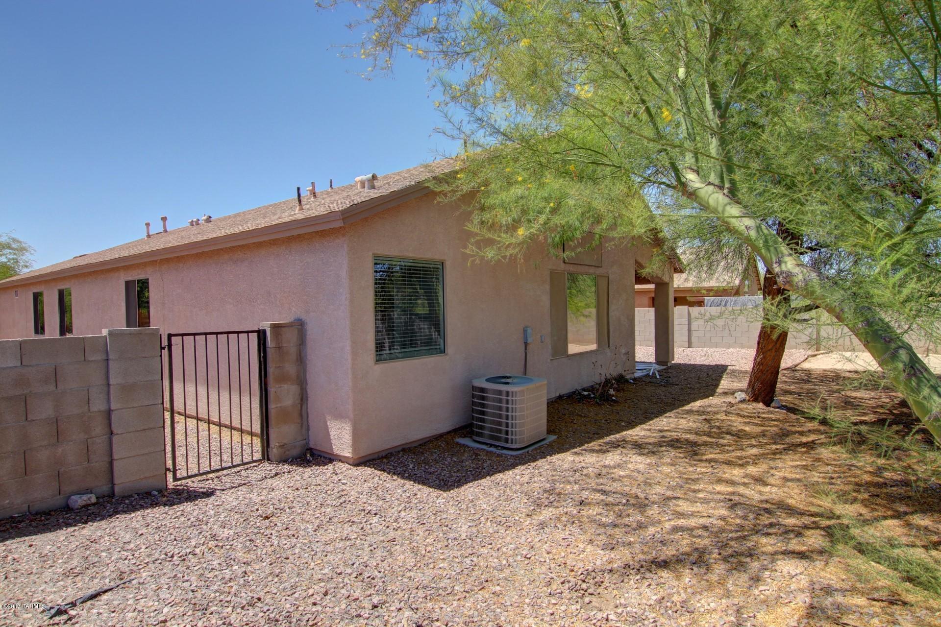 4513 South Valley Road Tucson, AZ 85714 - Photo 36 of 41