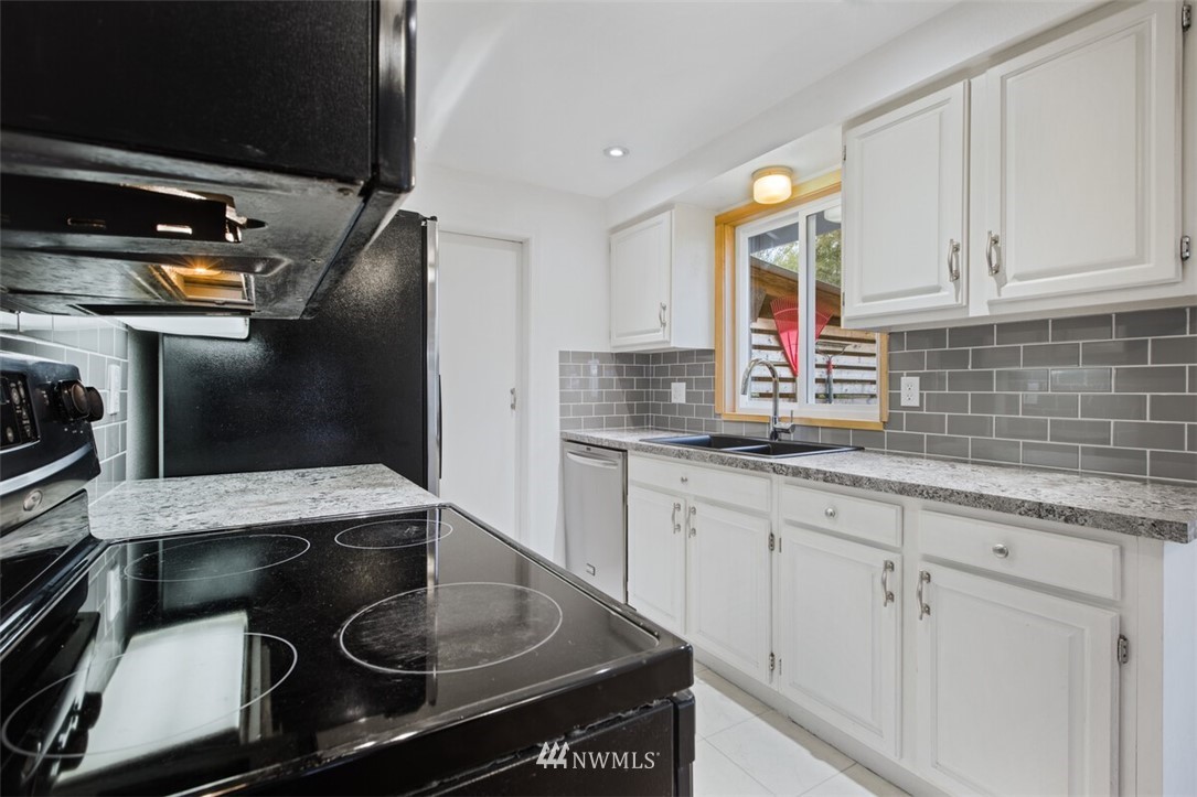 10733 District Line Road Burlington, WA 98233 - Photo 11 of 26 Gallery Image 11