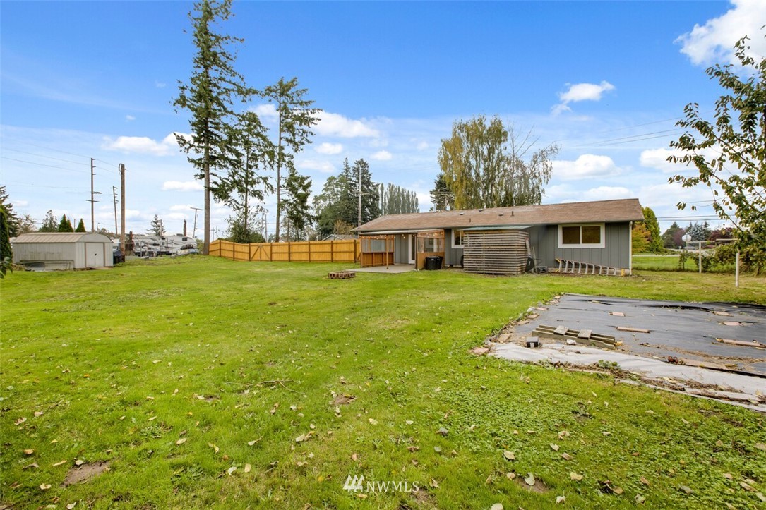 10733 District Line Road Burlington, WA 98233 - Photo 7 of 26 Gallery Image 7