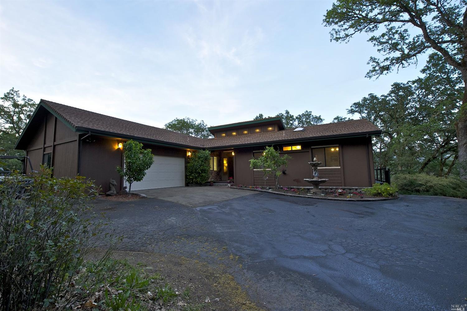 4020 Fracchia Road Ukiah, CA 95482 - Photo 1 of 1 Gallery Image 1