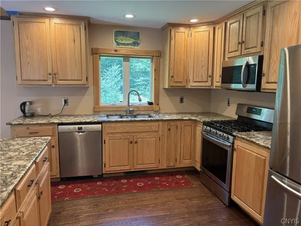 $249,900 | 11460 Creek Road, Unit 1, Annsville, NY 13471