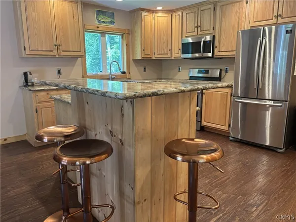 $249,900 | 11460 Creek Road, Unit 1, Annsville, NY 13471