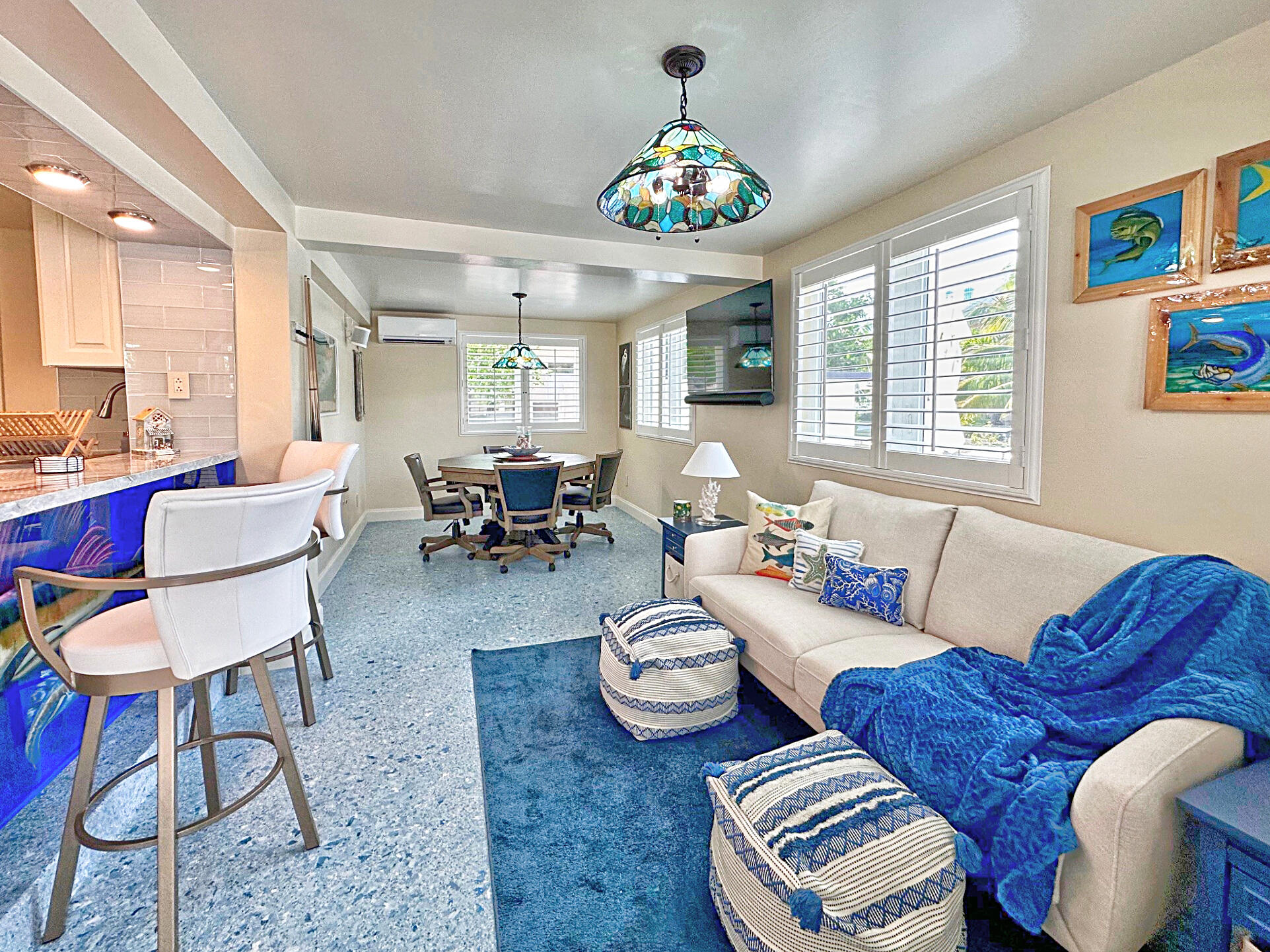 129 Pirates Drive Key Largo, FL 33037 - Photo 20 of 42 a living room with furniture and a large window