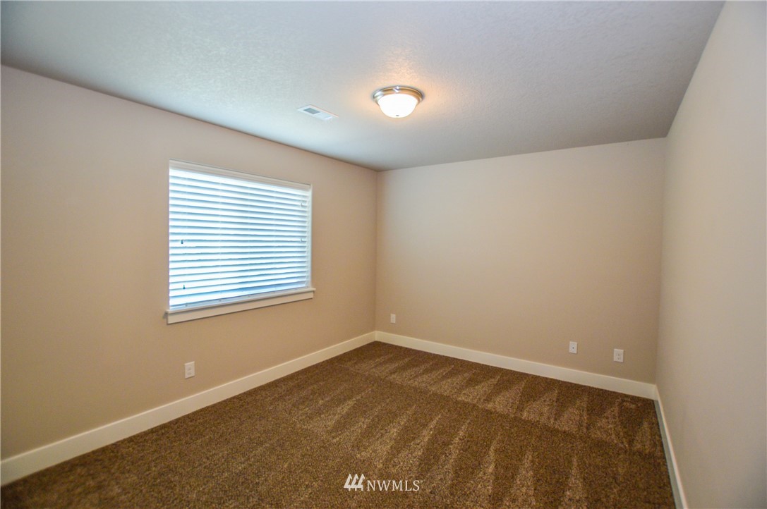 147 Jaeger Road Kalama, WA 98625 - Photo 11 of 23 Gallery Image 11