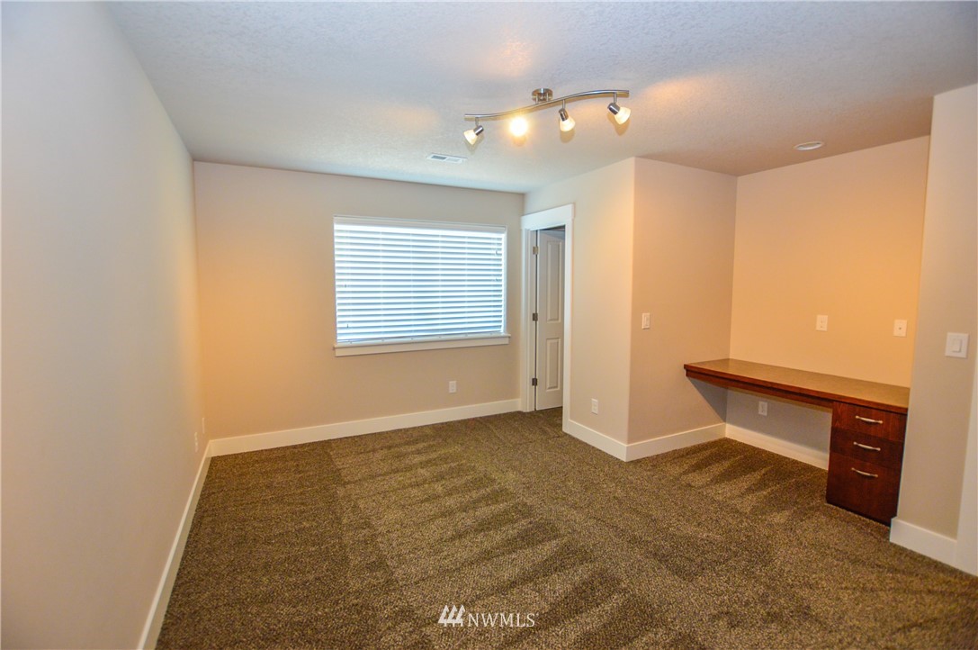 147 Jaeger Road Kalama, WA 98625 - Photo 13 of 23 Gallery Image 13