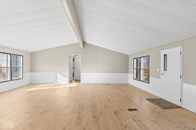 $269,900 | 928 South Bloomington Trail Road, Scottsburg, IN 47170