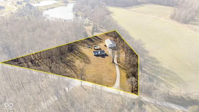 $269,900 | 928 South Bloomington Trail Road, Scottsburg, IN 47170