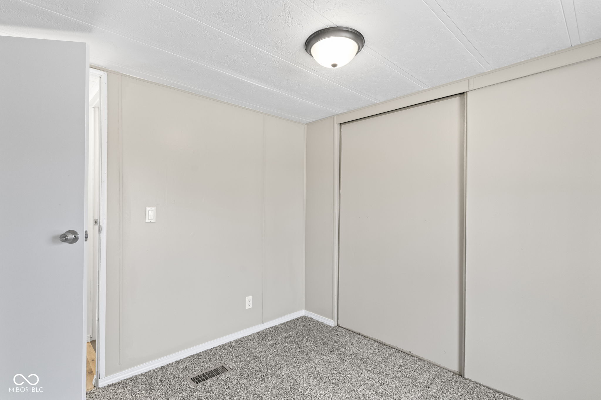 928 South Bloomington Trail Road Scottsburg, IN 47170 - Photo 30 of 37