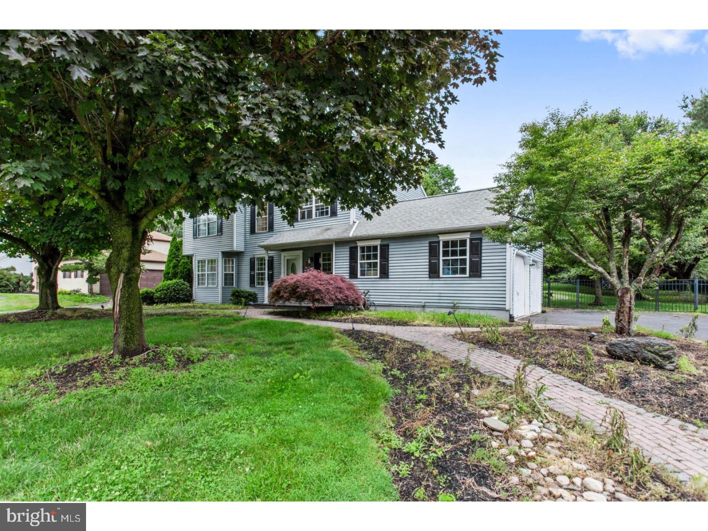 410 Ellis Road Langhorne, PA 19047 - Photo 2 of 25 Gallery Image 2