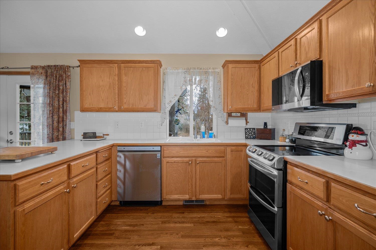 17925 North Kimberly Road Colbert, WA 99005 - Photo 17 of 40