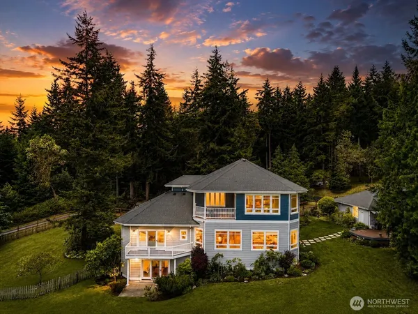 $1,250,000 | 5427 Bayview Road, Langley, WA 98260