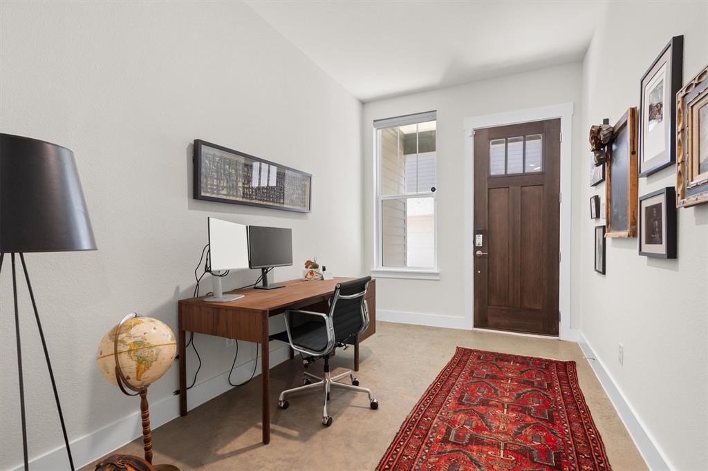 625 North Tyler Street, Unit 403 Dallas, TX 75208 - Photo 2 of 39