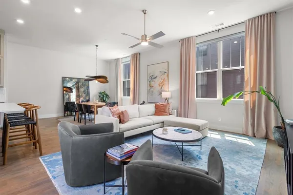 $3,400 | 625 North Tyler Street, Unit 403, Dallas, TX 75208