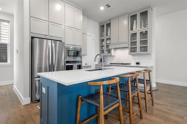 $3,400 | 625 North Tyler Street, Unit 403, Dallas, TX 75208