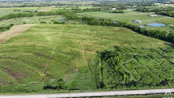 $155,000 | 7500 Southwest Davis Road, Auburn, KS 66402