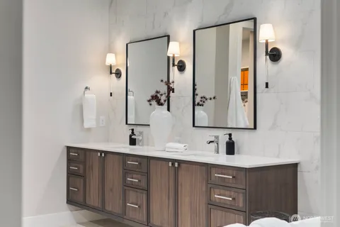 $3,298,000 | 1063 164th Place Northeast, Bellevue, WA 98008