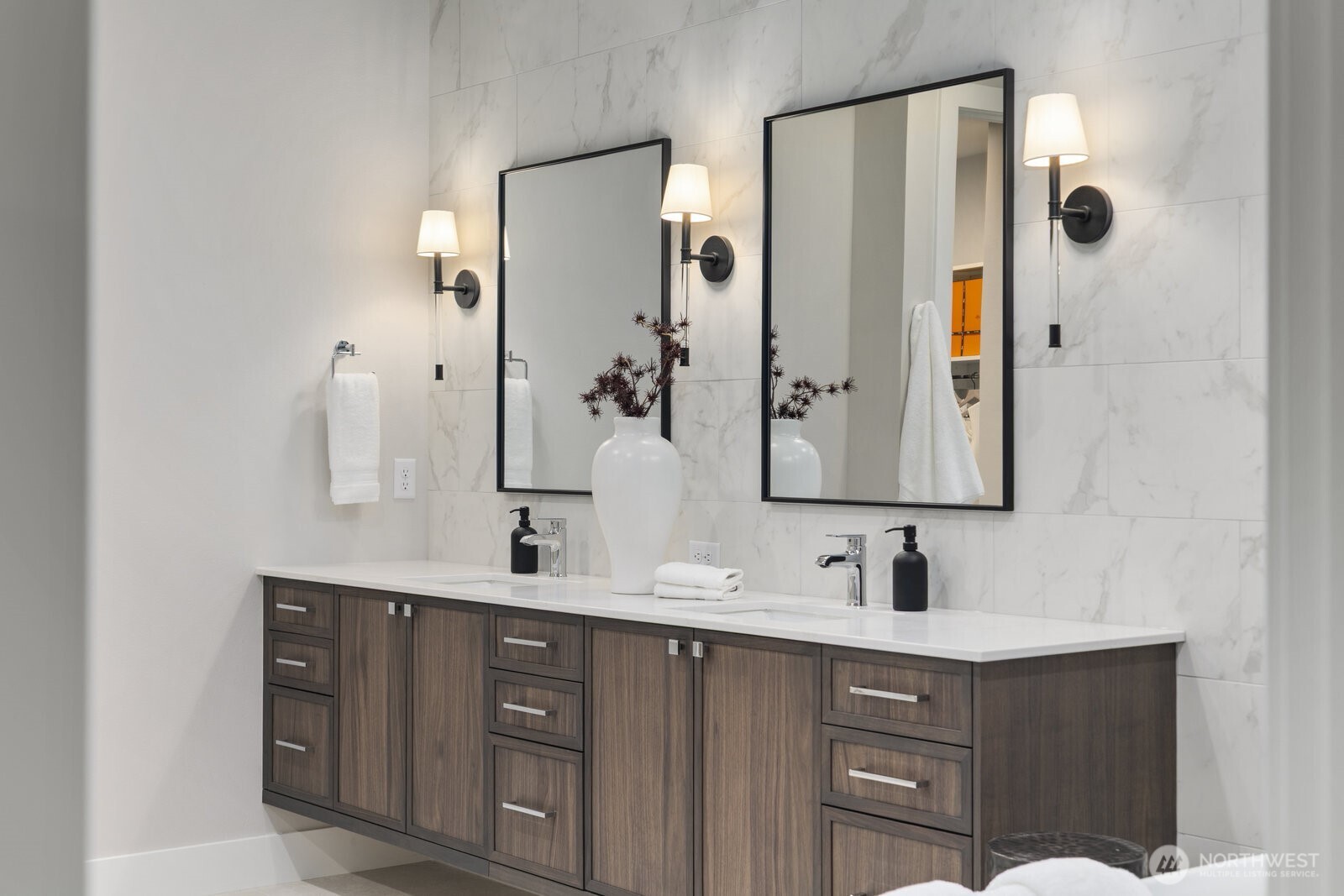 1063 164th Place Northeast Bellevue, WA 98008 - Photo 24 of 40