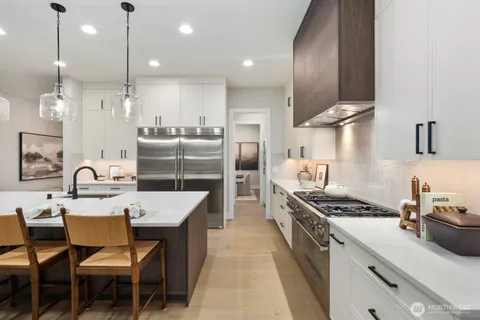 $3,298,000 | 1063 164th Place Northeast, Bellevue, WA 98008