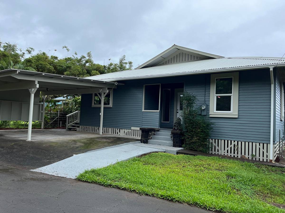 271020 Old Mamalahoa Highway, Pepeekeo, HI 96783 Compass