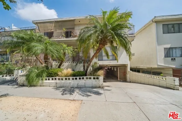 $2,350 | 842 Westbourne Drive, Unit 8, West Hollywood, CA 90069