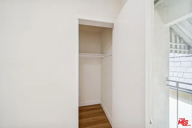 $2,350 | 842 Westbourne Drive, Unit 8, West Hollywood, CA 90069