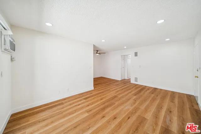 $2,350 | 842 Westbourne Drive, Unit 8, West Hollywood, CA 90069