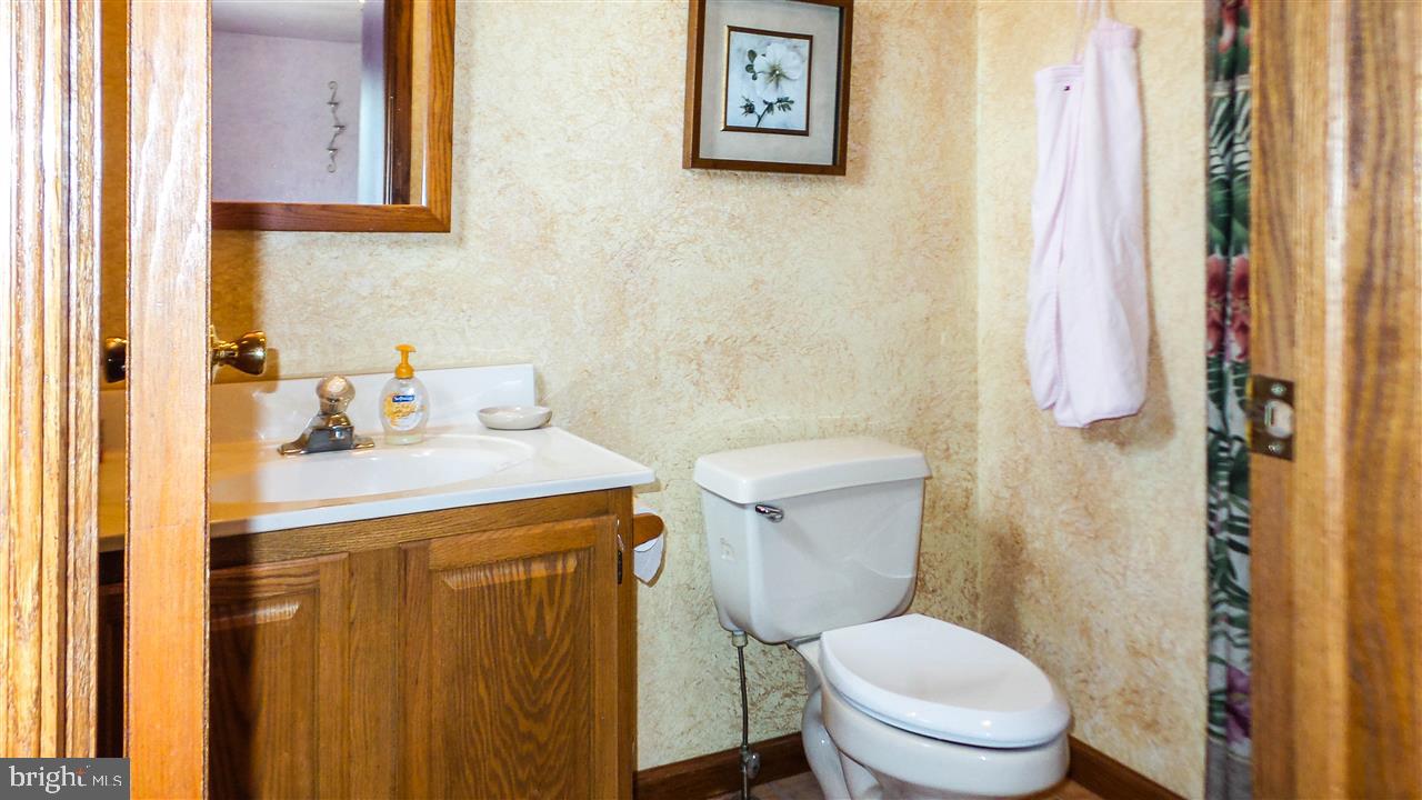 10590 Enfield Road Felton, PA 17322 - Photo 19 of 36 Gallery Image 19