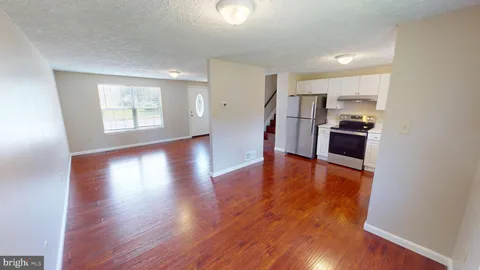 $400,000 | 1180 Bannister Circle, Waldorf, MD 20602