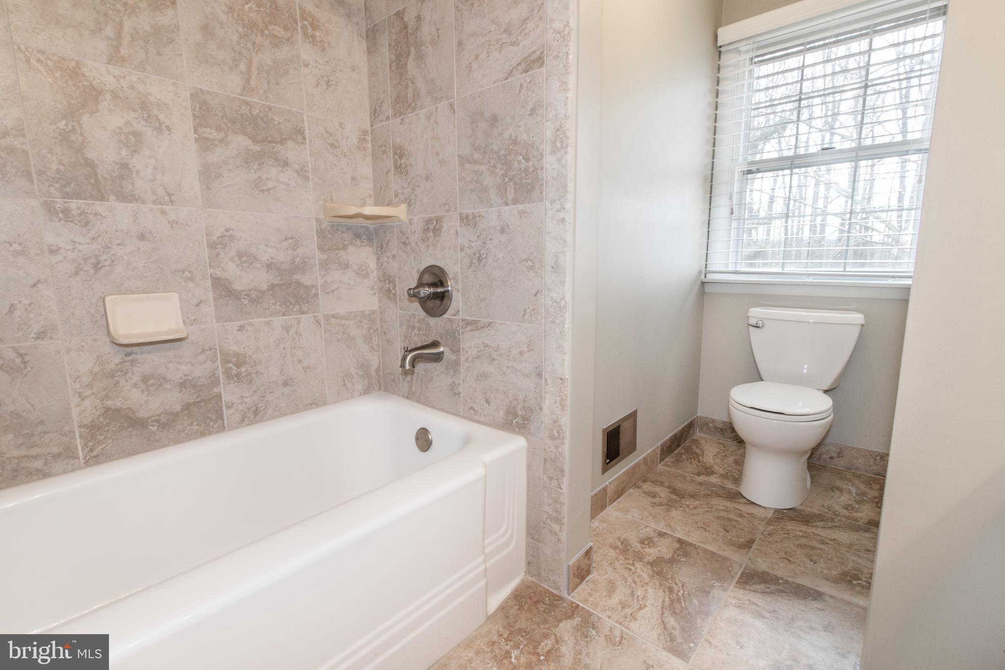 818 Petem Road Kingsville, MD 21087 - Photo 21 of 30 Remodeled Family Bath