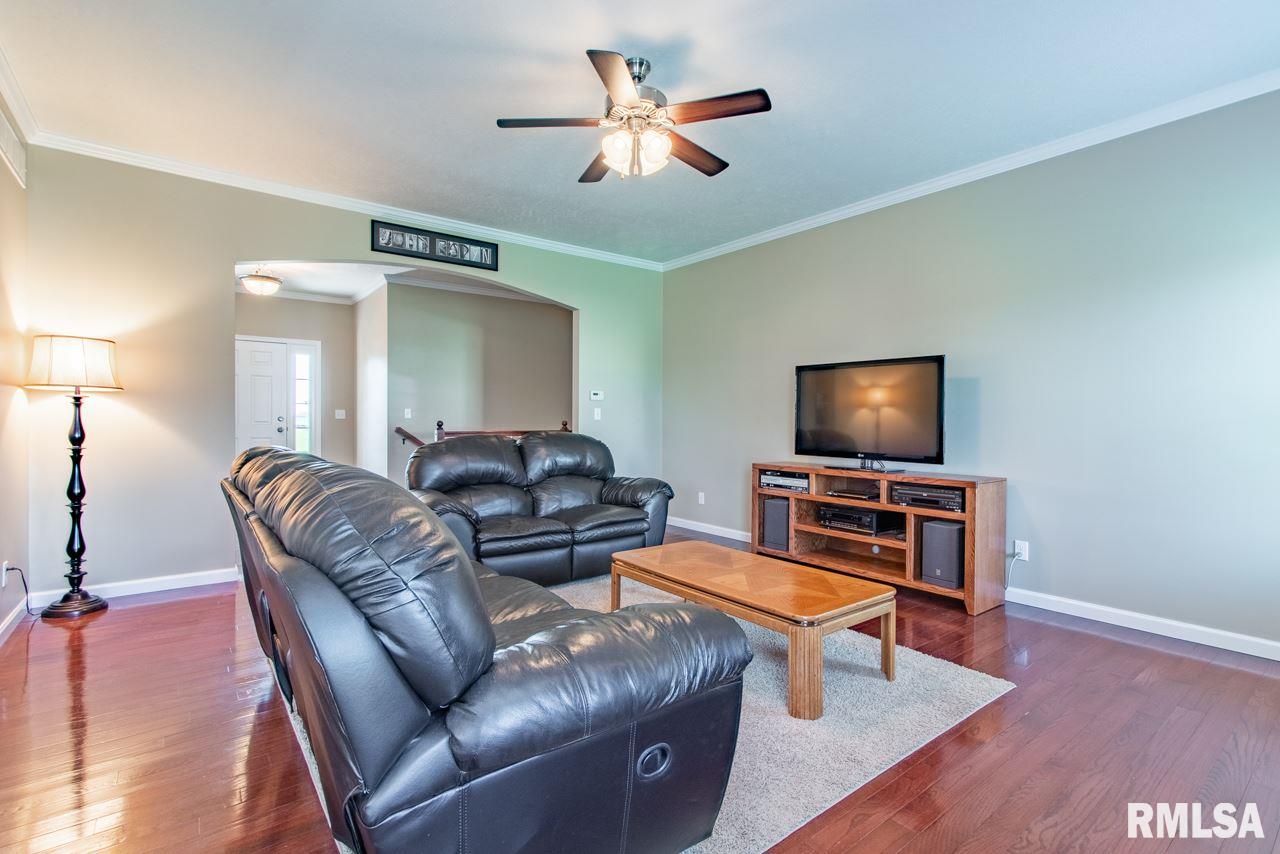 1620 Autumn Ridge Washington, IL 61571 - Photo 17 of 36 Gallery Image 17