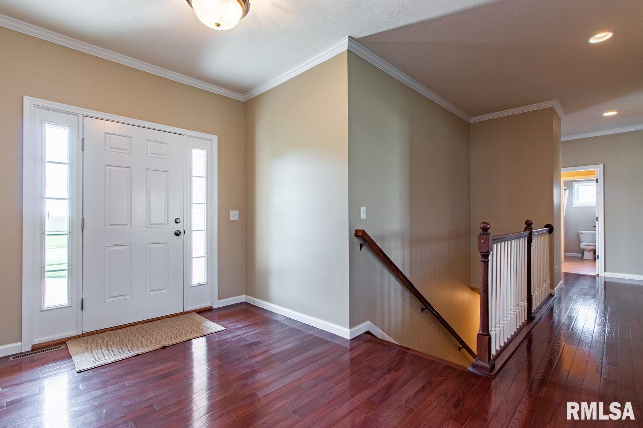1620 Autumn Ridge Washington, IL 61571 - Photo 18 of 36 Gallery Image 18
