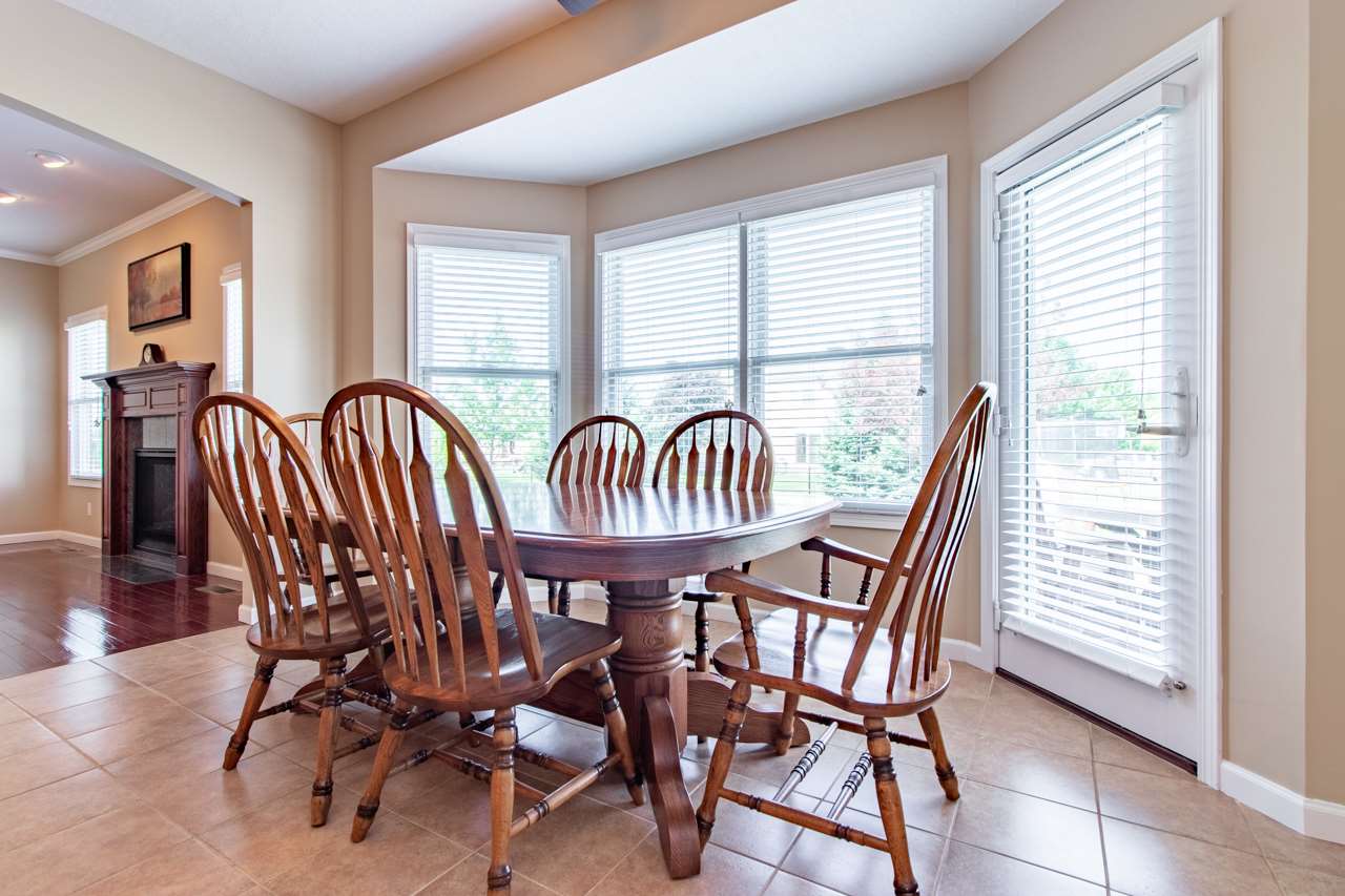 1620 Autumn Ridge Washington, IL 61571 - Photo 9 of 36 Gallery Image 9