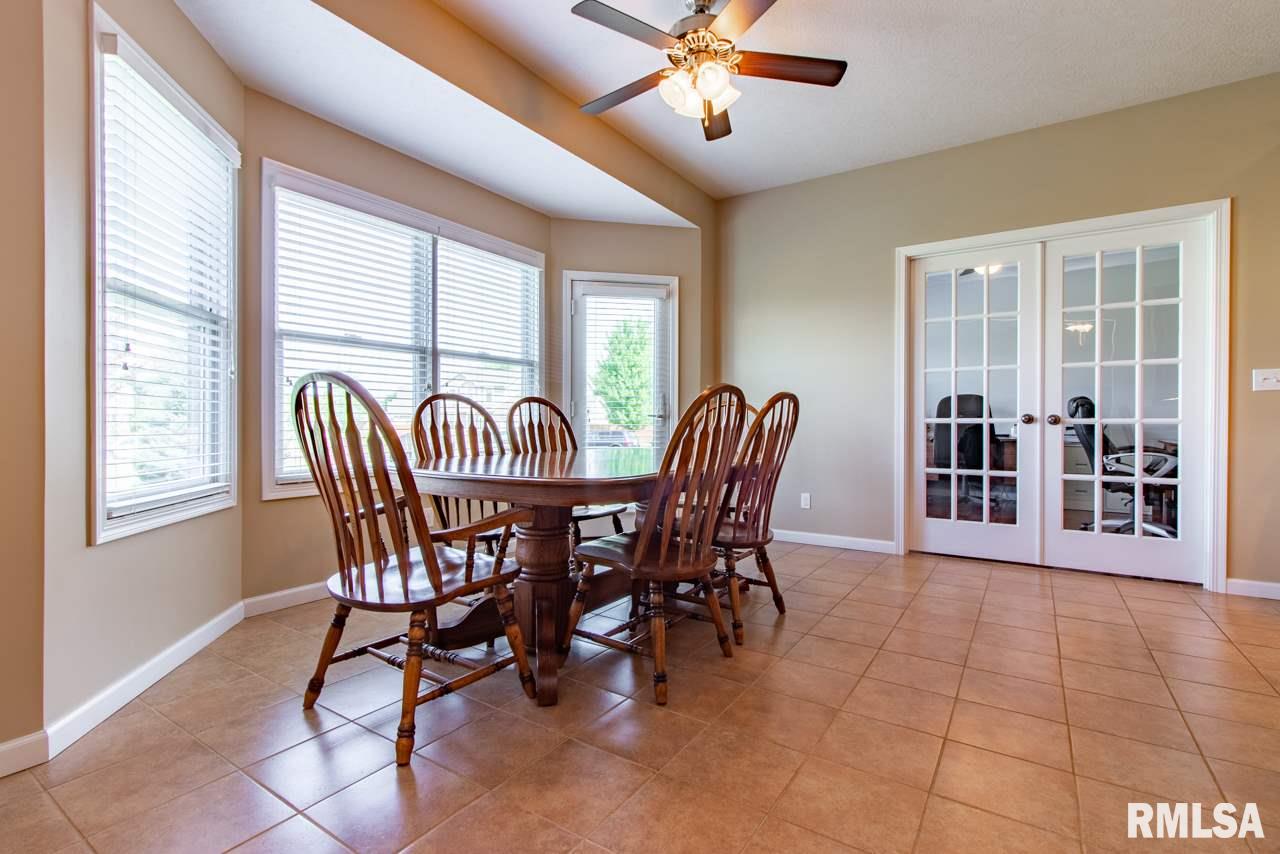 1620 Autumn Ridge Washington, IL 61571 - Photo 10 of 36 Gallery Image 10