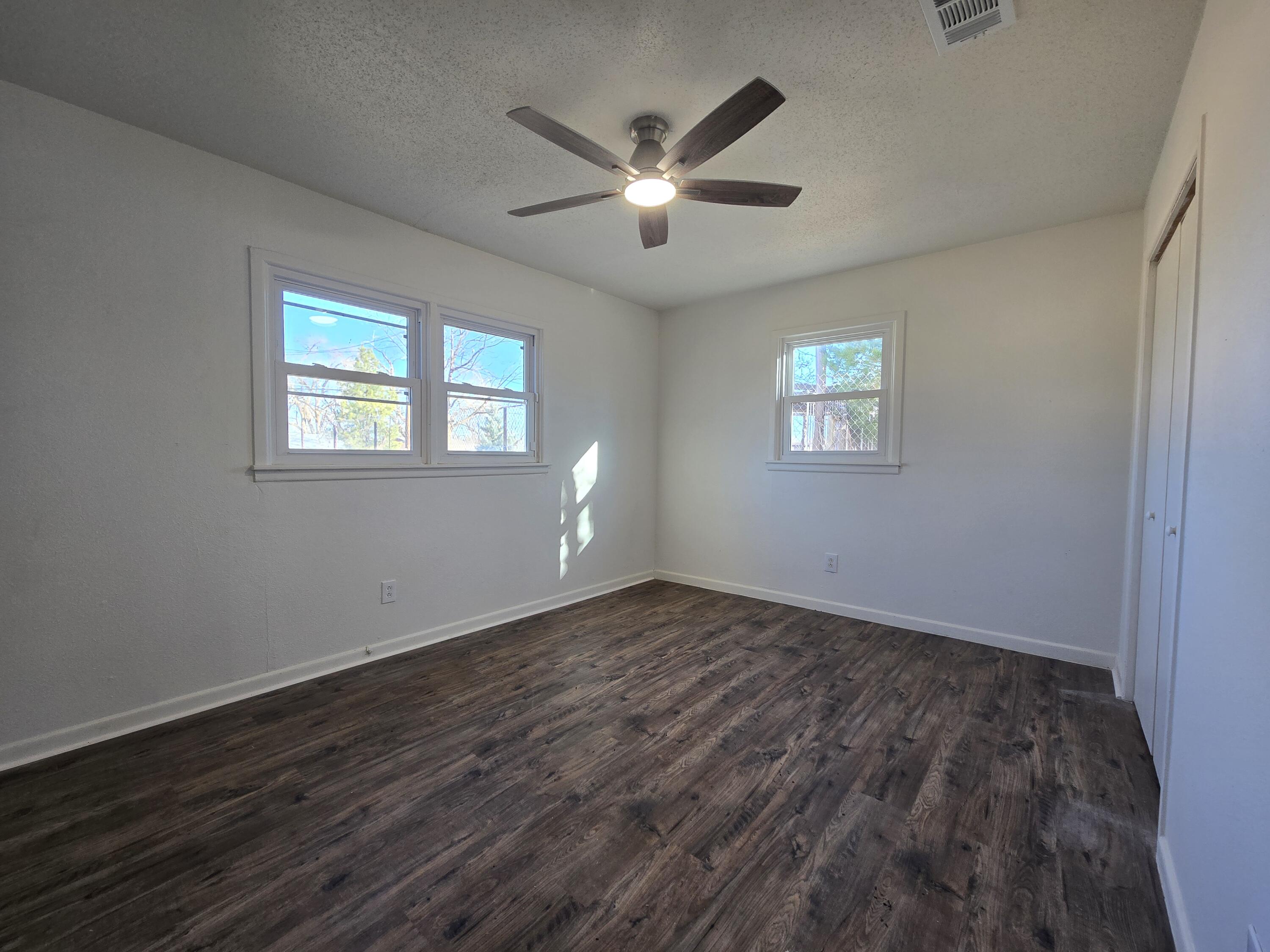 2012 42nd Street Lubbock, TX 79412 - Photo 4 of 9 20251222_103248.jpg