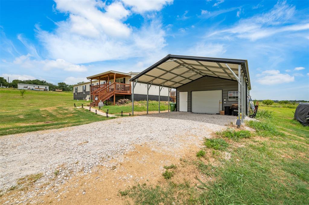 141 Kid Road Boyd, TX 76023 - Photo 7 of 40