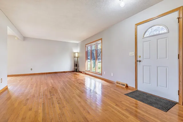 $258,500 | 24214 Flatter Avenue, La Grange, WI 54660