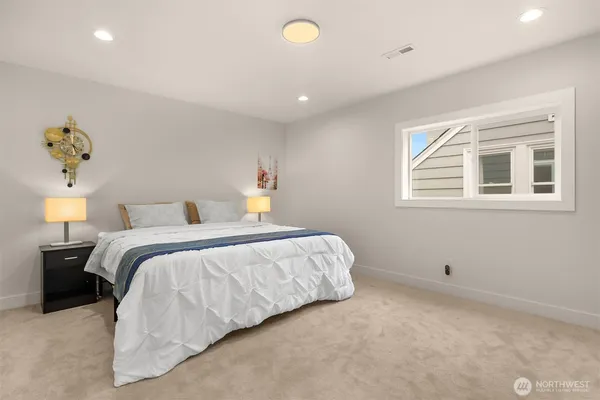 $2,160,000 | 4326 Northeast 44th Street, Seattle, WA 98105