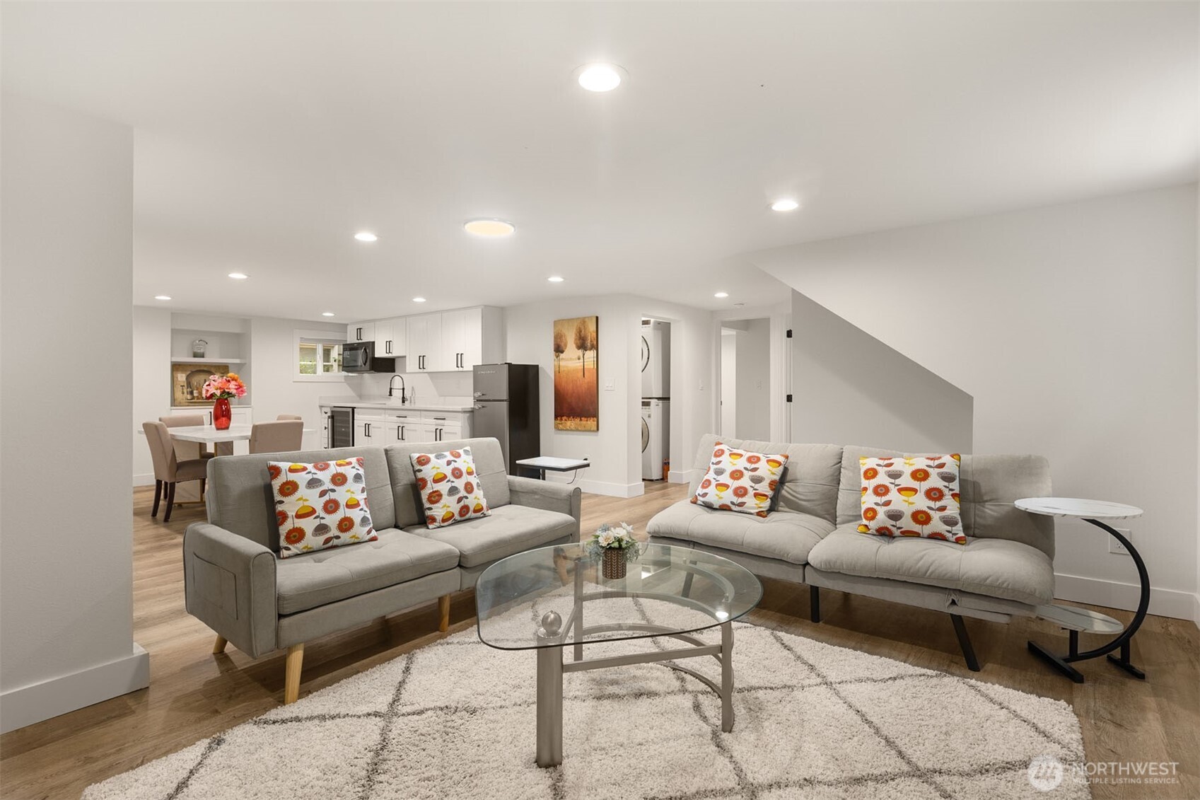 4326 Northeast 44th Street Seattle, WA 98105 - Photo 25 of 38