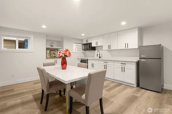 $2,160,000 | 4326 Northeast 44th Street, Seattle, WA 98105