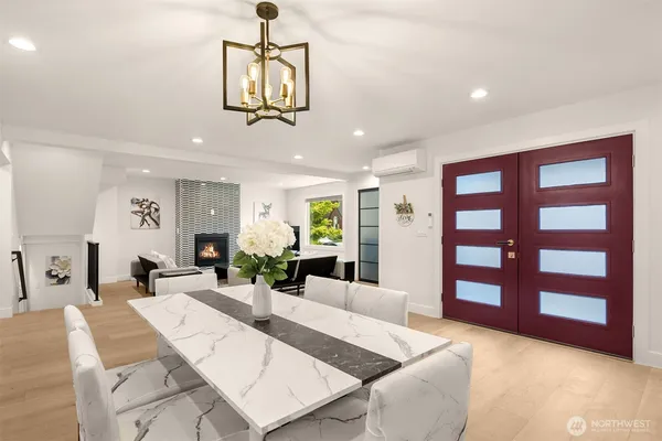 $2,160,000 | 4326 Northeast 44th Street, Seattle, WA 98105